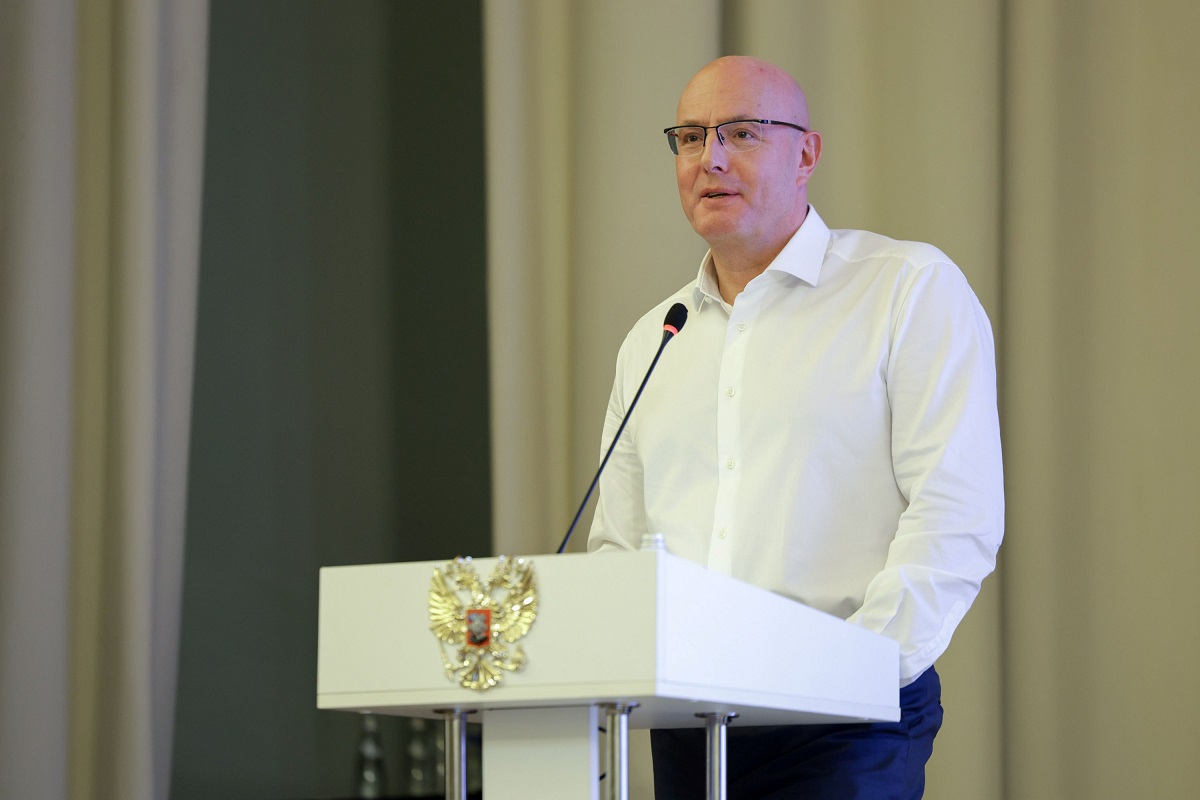 Дмитрий Чернышенко: Благодаря работе руководителей в сферах образования и молодежной политики успешно реализуется самый масштабный по аудитории и эффекту нацпроект «Молодежь и дети»