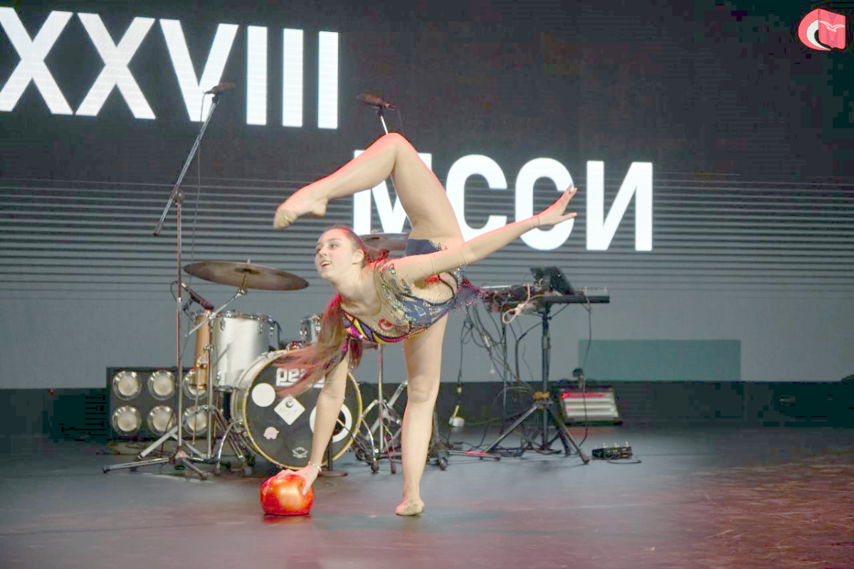 Студенка ИГСУ Президентской академии Милана Сираева стала вице-мисс Московских студенческих спортивных игр