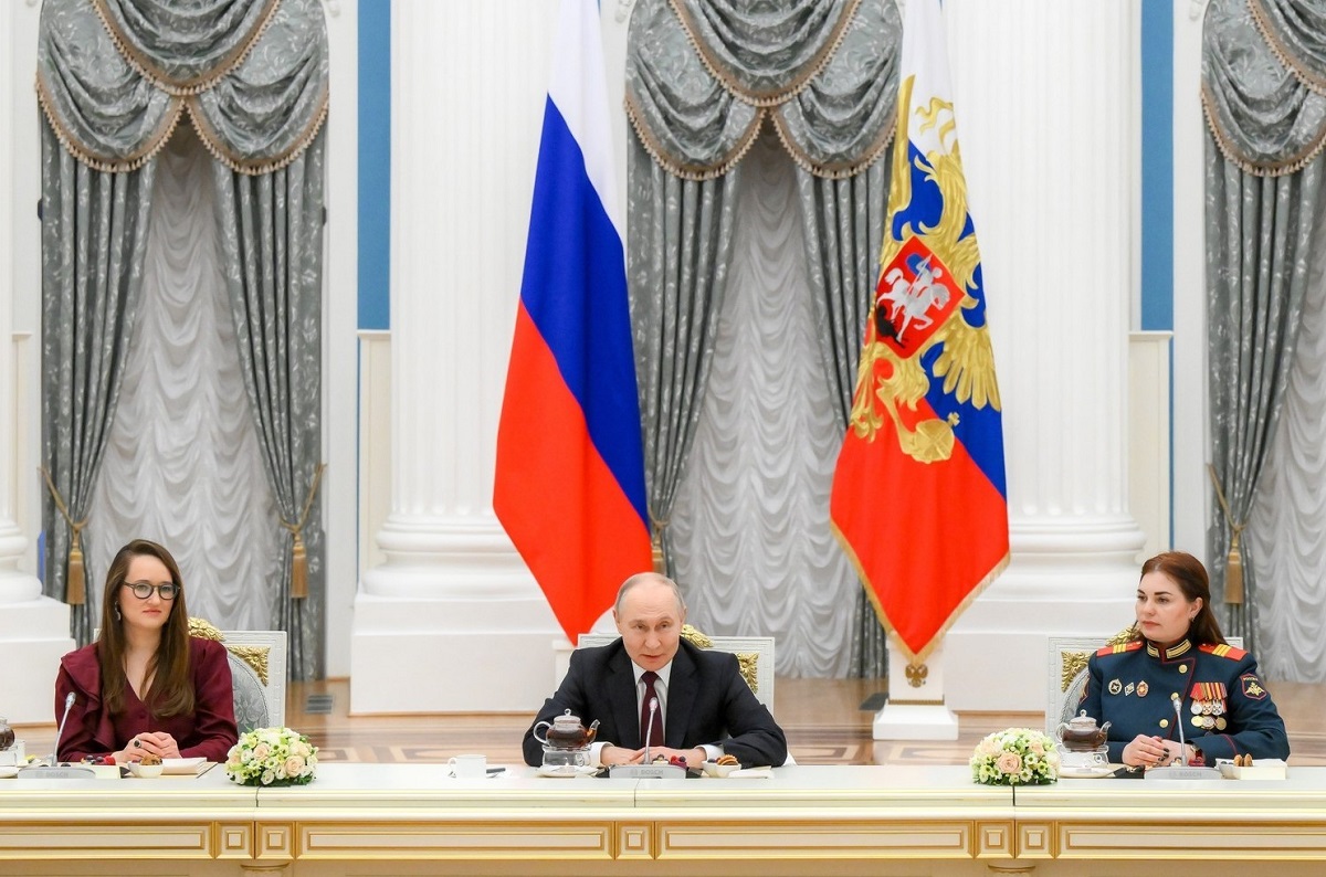 Стратегические коммуникации в Кремле: преподаватель Академии на встрече с Президентом