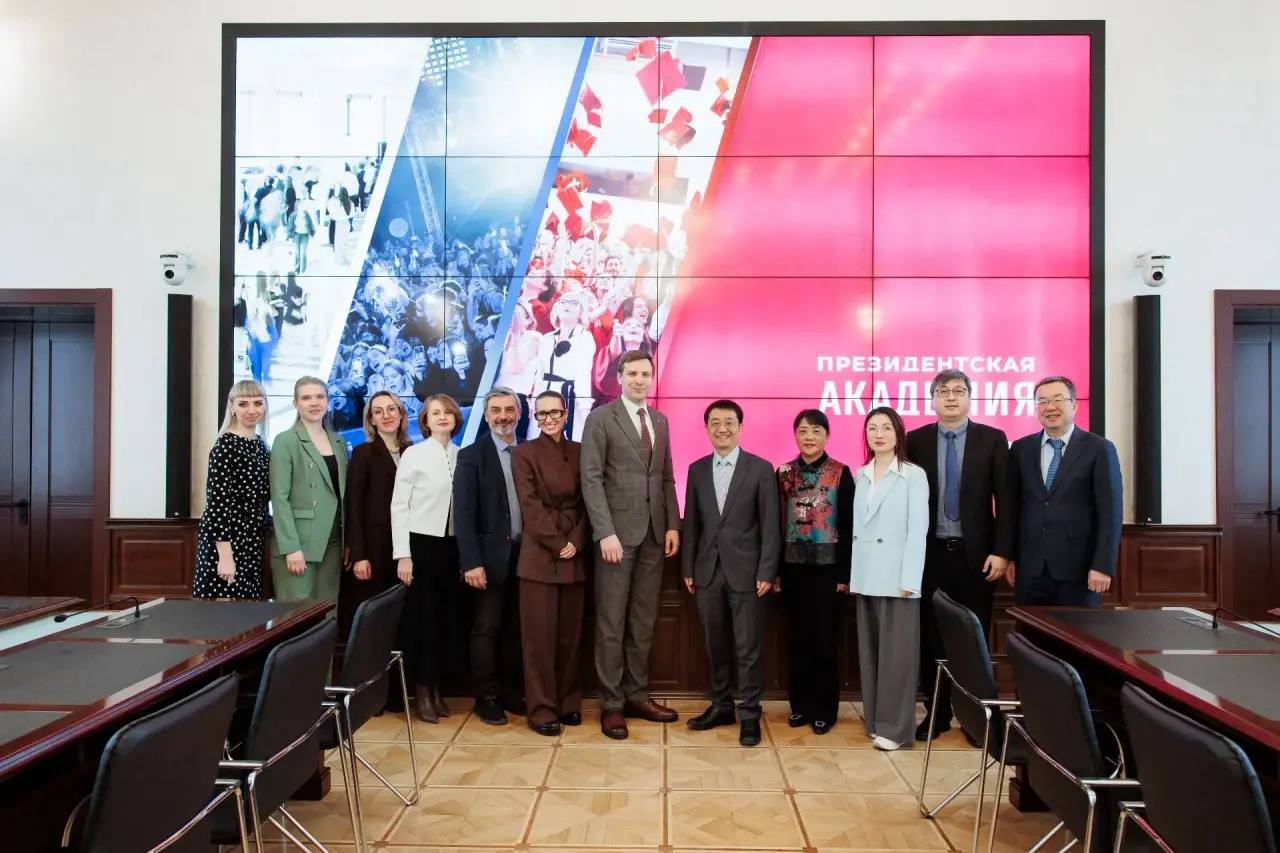 Совместные исследования и стажировки: Академия наращивает международное сотрудничество 