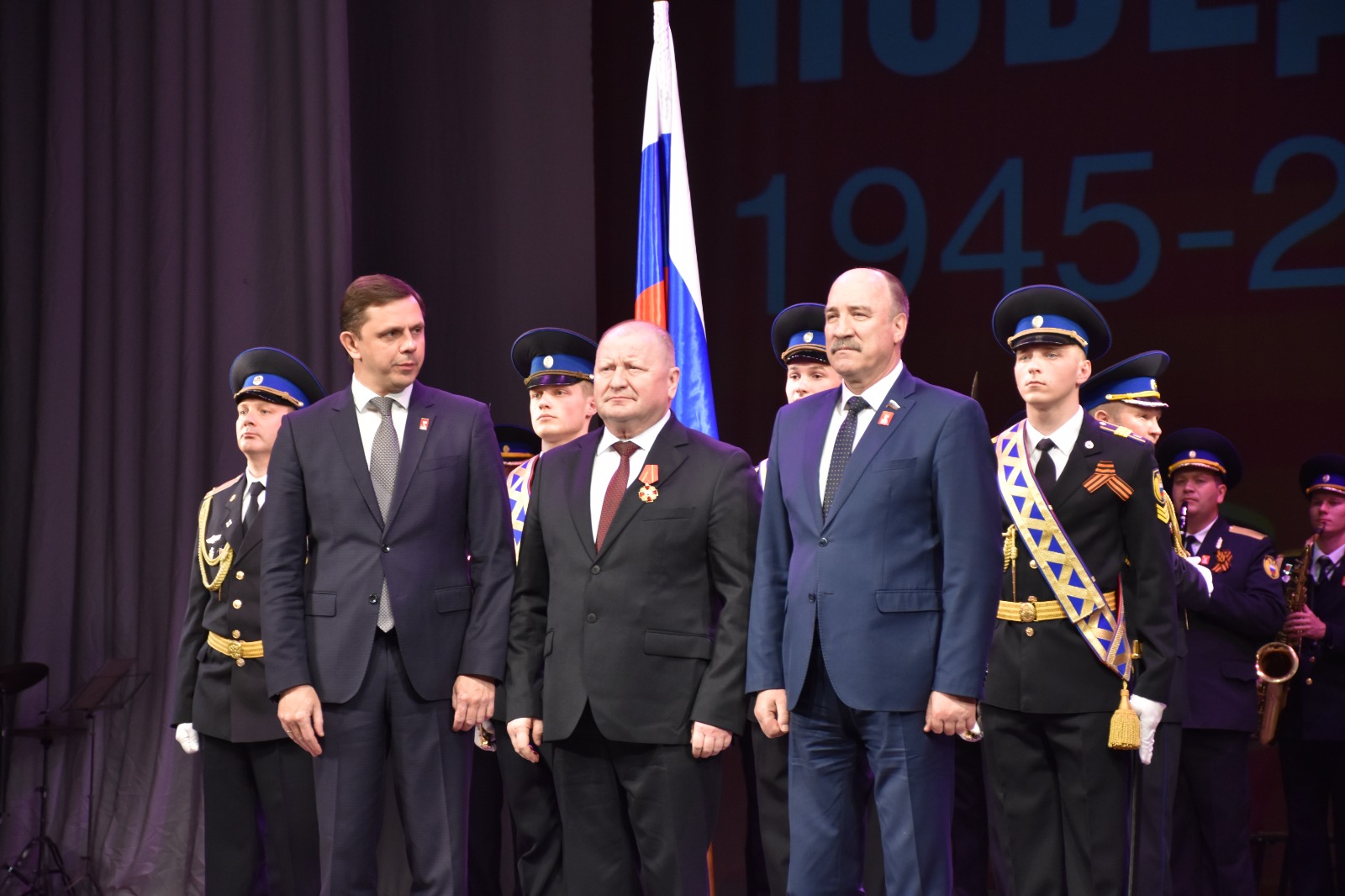 Директор Президентской академии в Орле Павел Меркулов награжден орденом Александра Невского