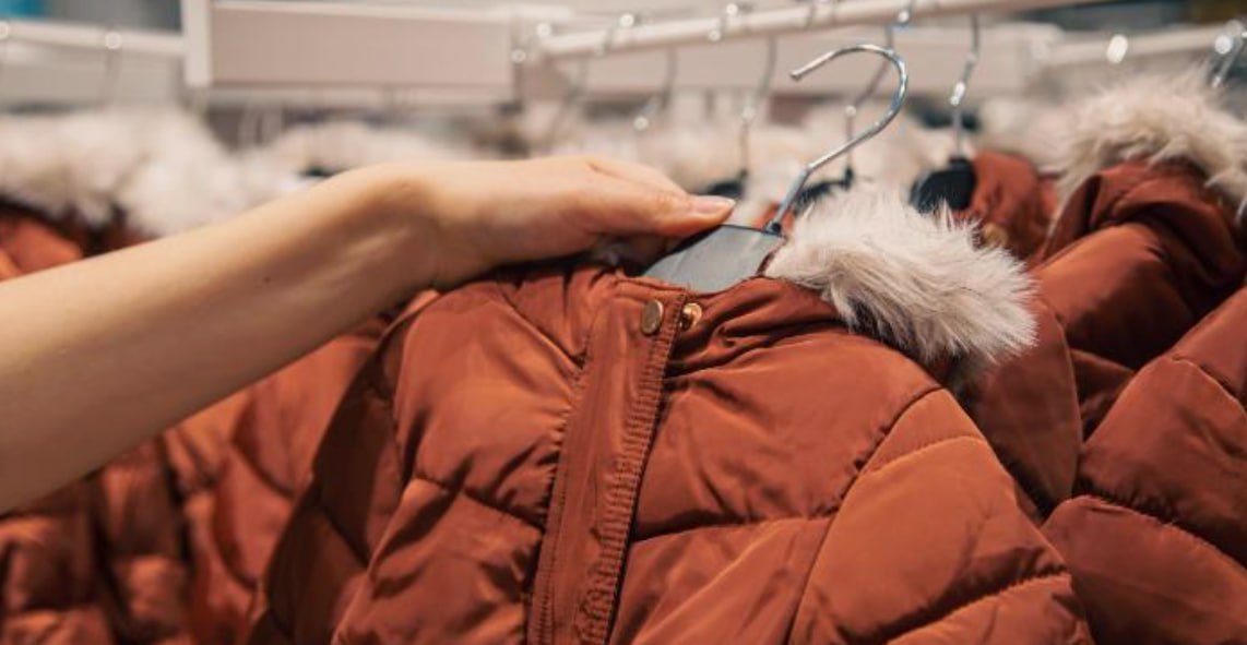 Более 15 тысяч малых и средних предприятий в России производят зимнюю одежду и экипировку