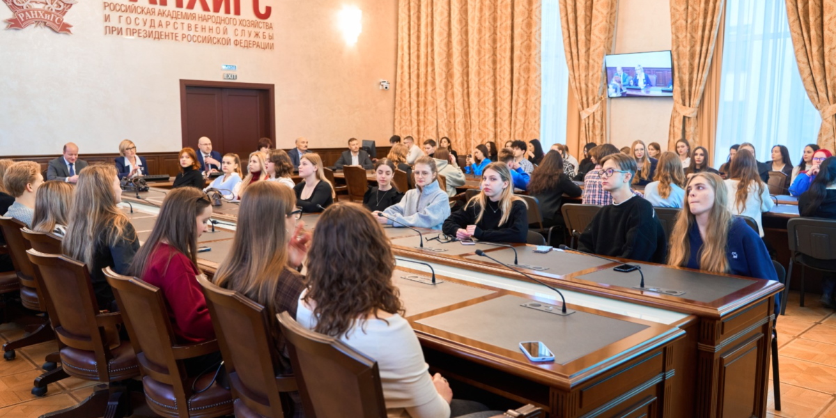 В Президентской академии открыт образовательный модуль «Традиционные религии в медиасфере»