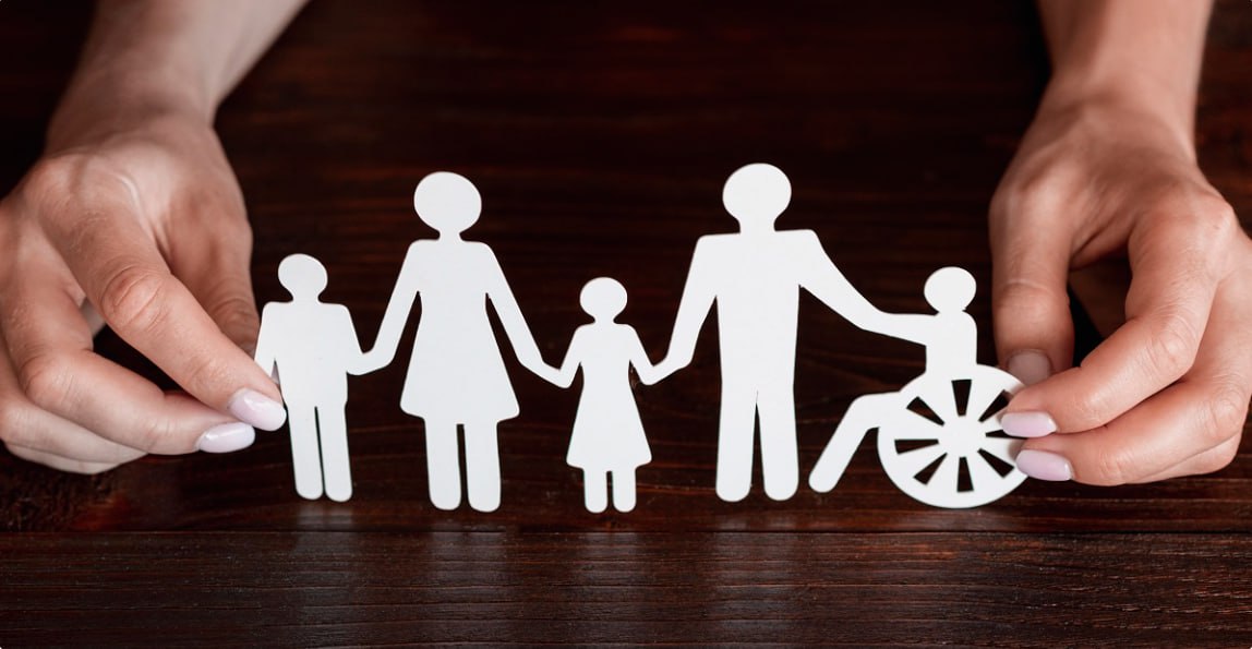 Путин поручил расширить участие НКО в предоставлении соцуслуг гражданам