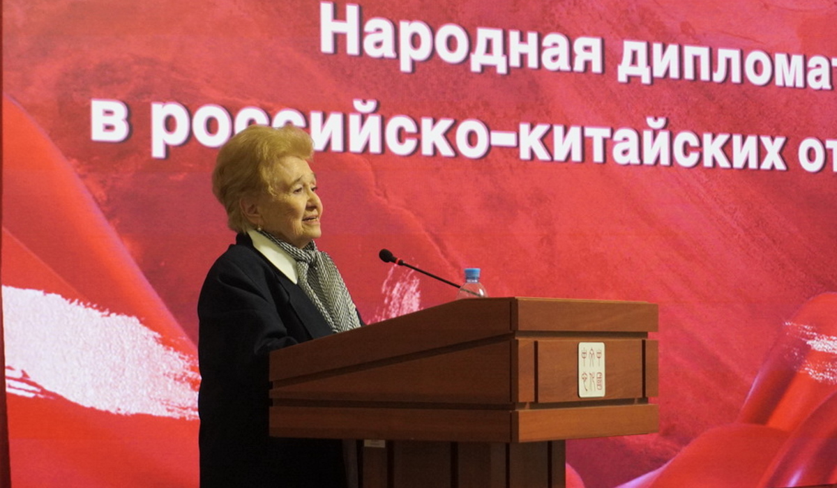 Студенты ИГСУ посетили лекцию в Китайском культурном центре в Москве