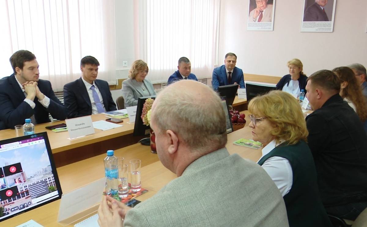 Профессор ИГСУ Президентской академии Людмила Ильичева выступила с докладом на конференции по развитию наукограда Мичуринска