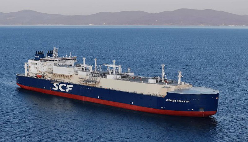 Судоверфь «Звезда» передала заказчику танкер-газовоз, впервые построенный в России