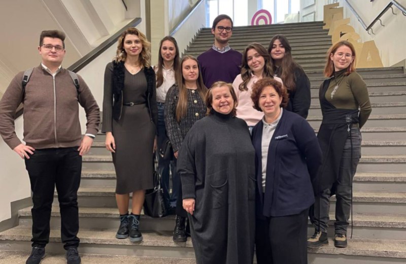 Студенты социального трека ИГСУ Президентской академии посетили благотворительный центр «БлагоСфера»