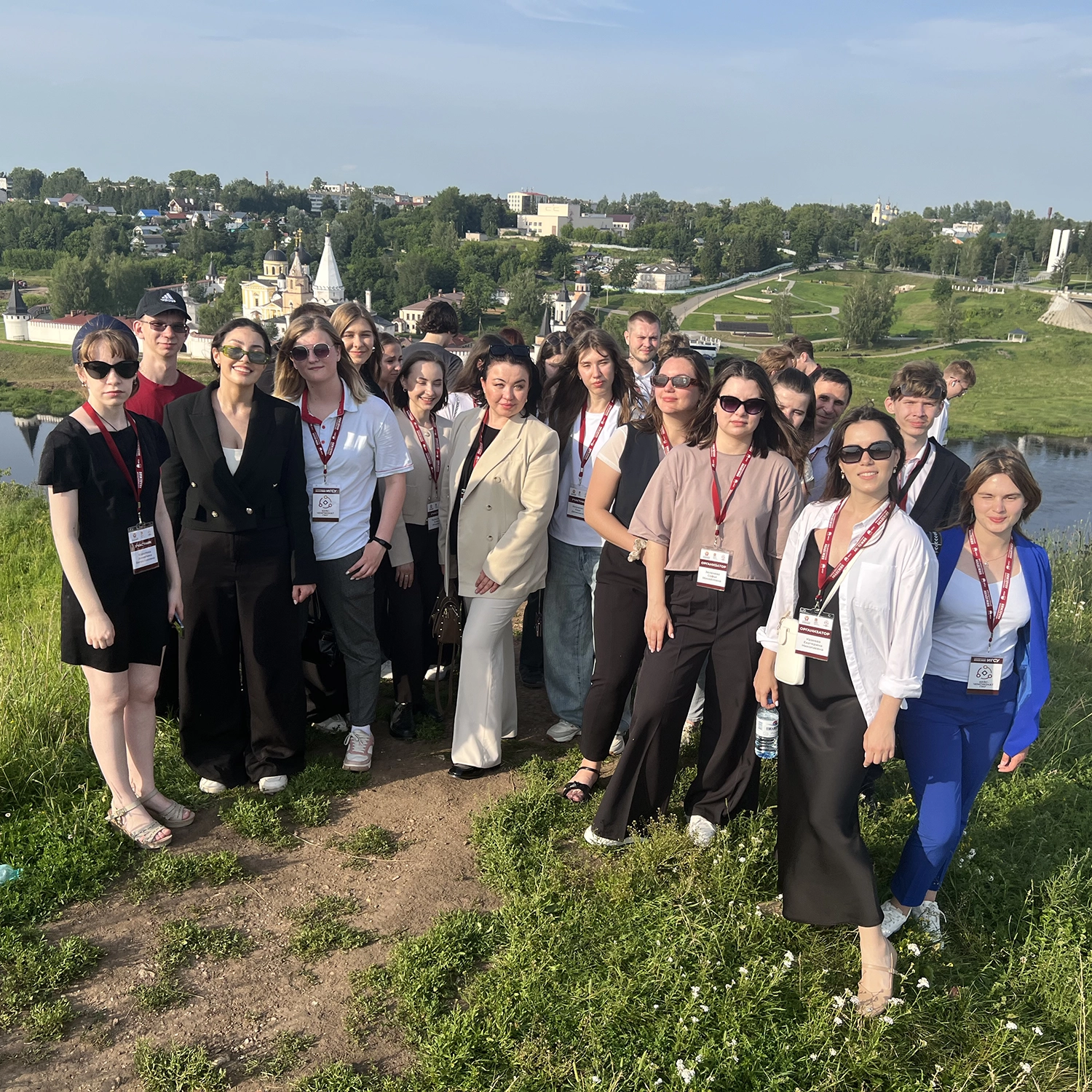 Финал кейс-чемпионата 2025, квадратное фото 1