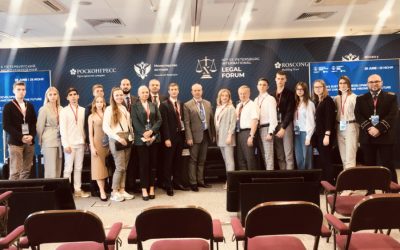 Студенты Высшей школы правоведения приняли участие в Петербургском молодежном международном юридическом форуме